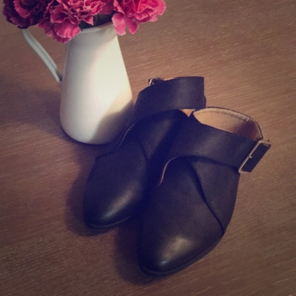 Qupid Tuxedo Open Heel Buckled Bootie